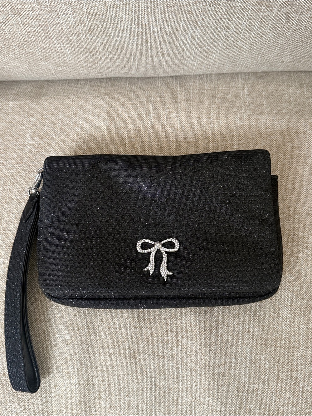 Victoria Secret Black Glitter Bow Wristlet Clutch - New no tags